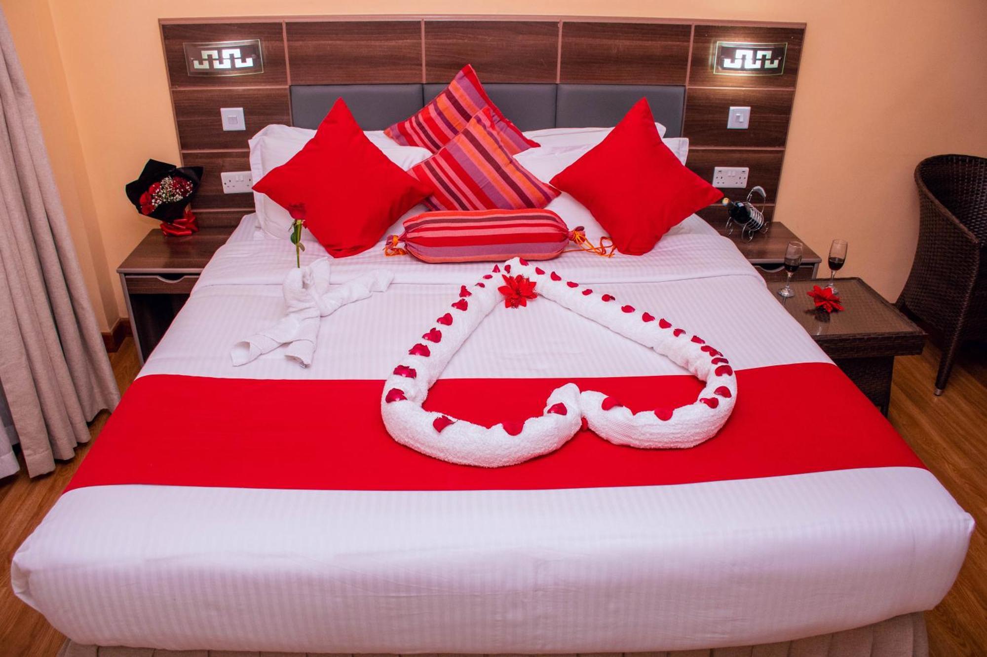 Buraha Zenoni Hotel And Resort Nakuru Kültér fotó