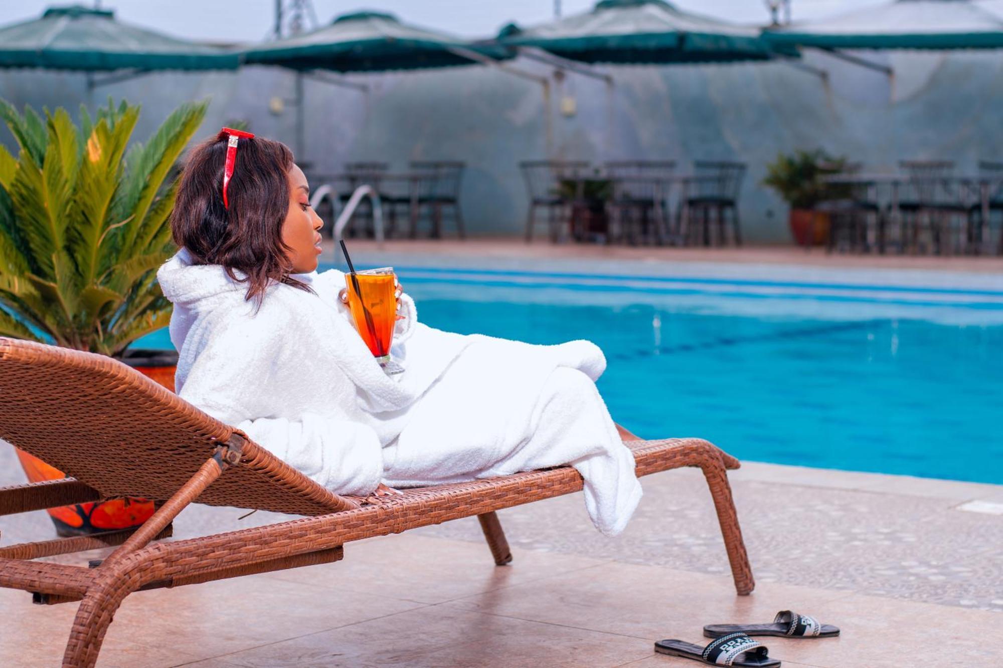Buraha Zenoni Hotel And Resort Nakuru Kültér fotó